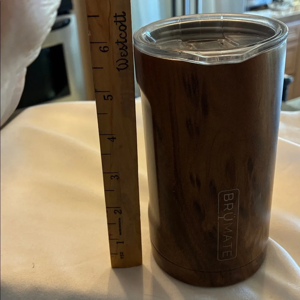 BrüMate Wood Grain Tumbler Insulated Walnut Bottle Cooler in Stylish Wood Grain